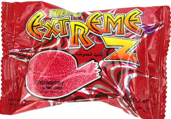 Extreme Z Strawberry Sour Roll