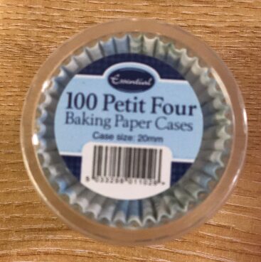 100 Assorted Colour Mini Cup Cake Cases